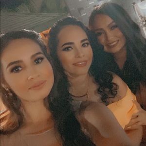 Meet your Posher, Leonor